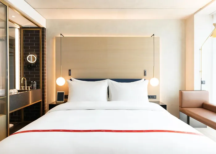 Ruby Emma Hotel Amsterdam